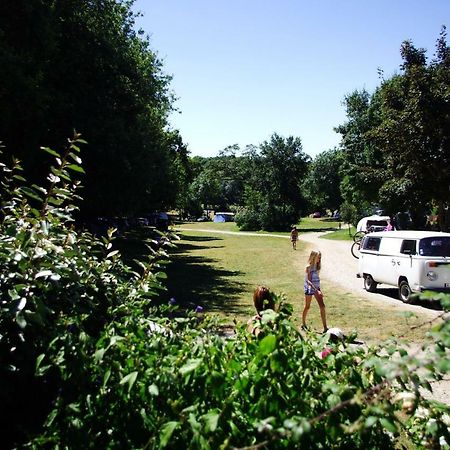 Camping La Bergerie Hotel La Chapelle-Achard Ngoại thất bức ảnh