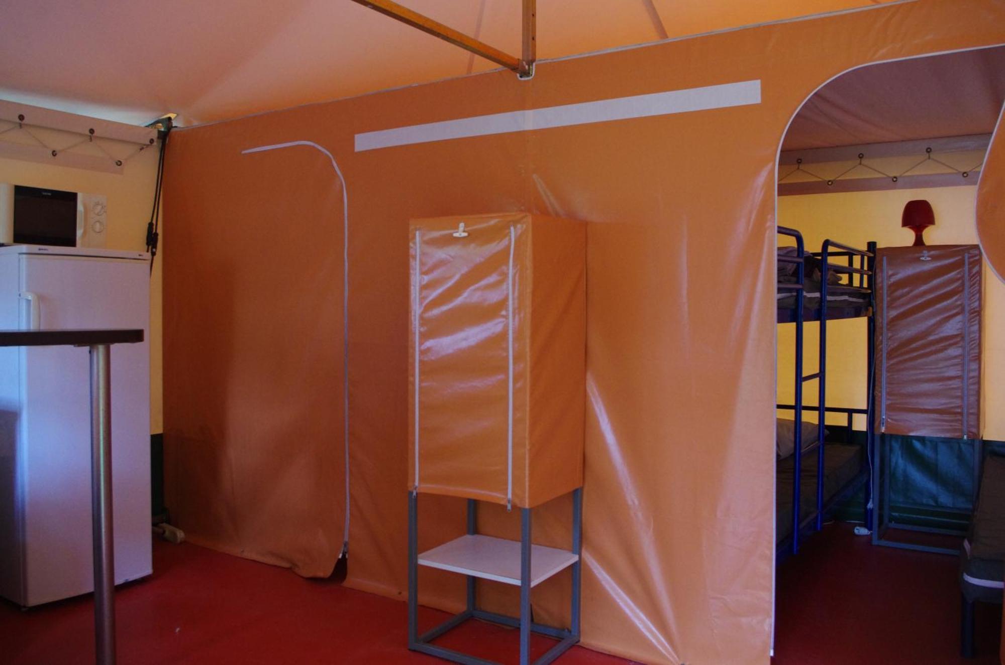 Camping La Bergerie Hotel La Chapelle-Achard Phòng bức ảnh